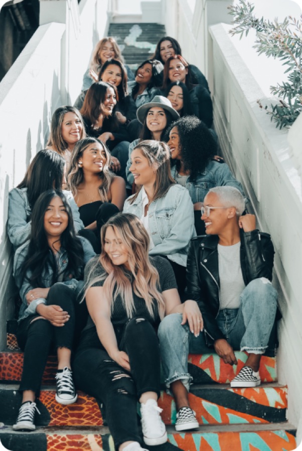 The Group Photo Dilemma: Dos and Don’ts